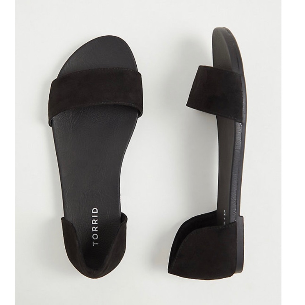 Black D’orsay Flat Sandal
